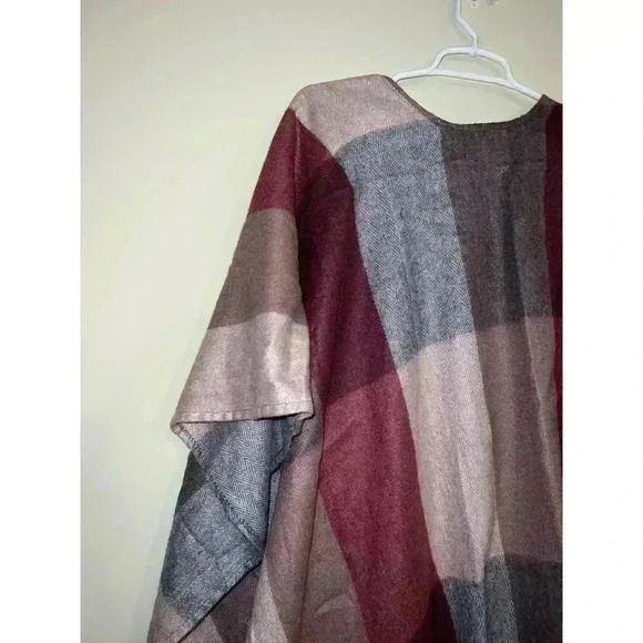 WOOLRICH shawl - Picture 1 of 6